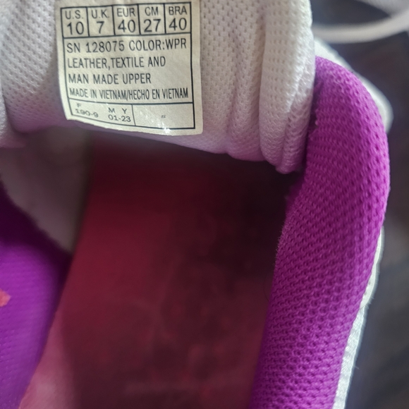 Skechers Women's White and Pink Athletic Shoes - Picture 3 of 4